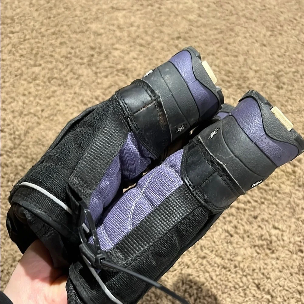 Baffin Kids Purple and Black Snow Boots 7T